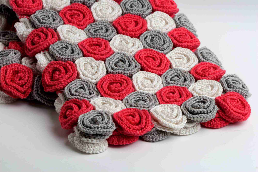 8 Crochet Patterns For Roses - Crochet Flower Blanket Pattern