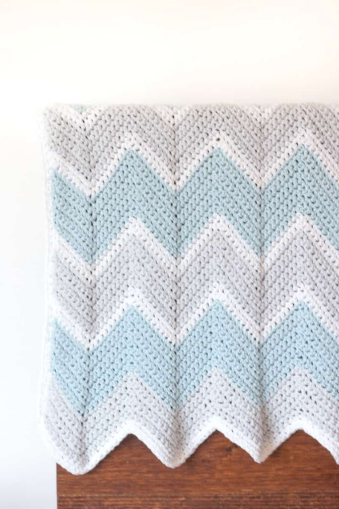 Crochet Baby Blanket Pattern Chevron EasyCrochet - Chevron Crochet Blanket Pattern