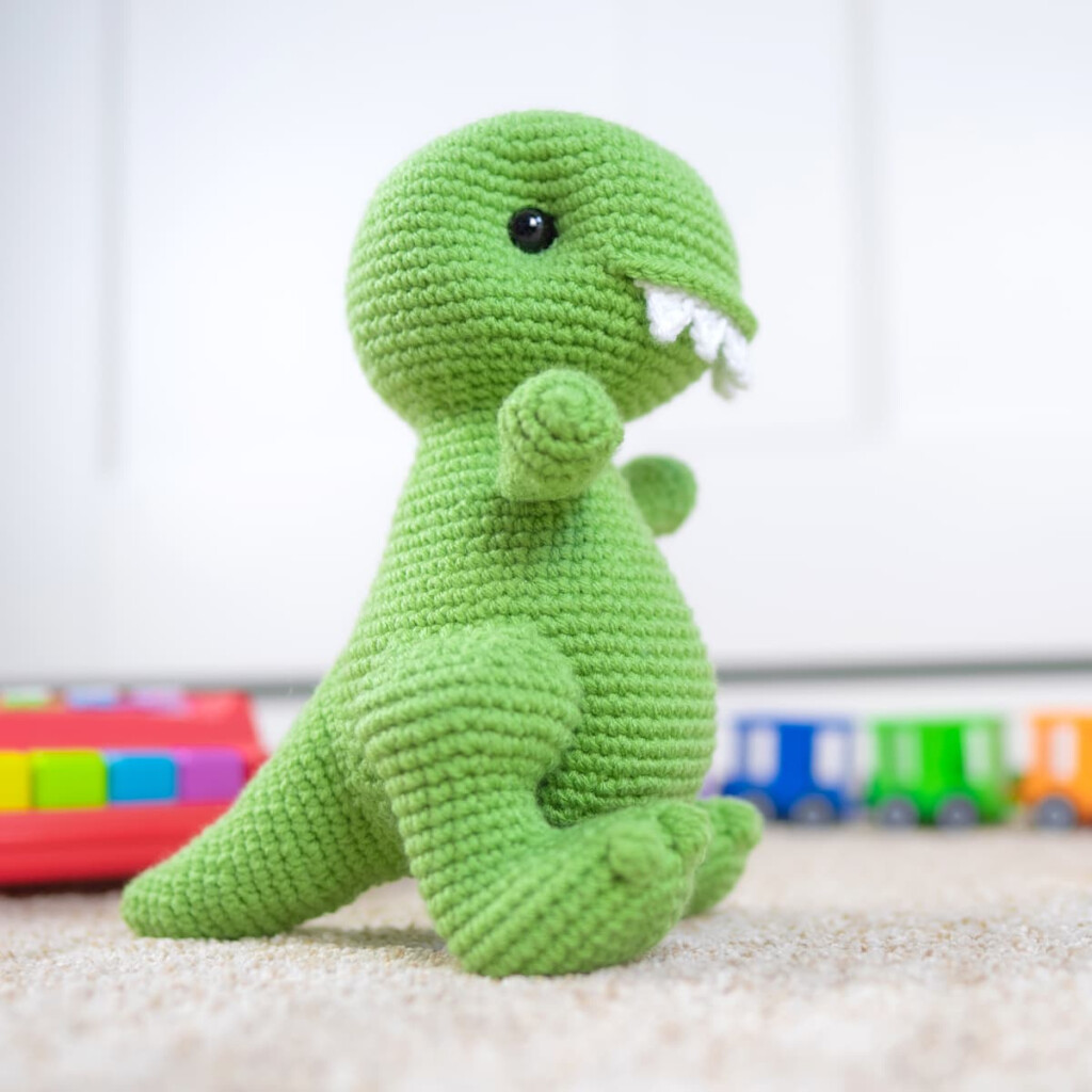 Crochet Dinosaur Free Amigurumi Pattern - Free Dinosaur Crochet Blanket Pattern