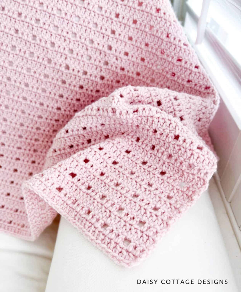 Easy Crochet Baby Blanket Pattern Perfect For Beginners Daisy  - Crochet Patterns Baby Blankets