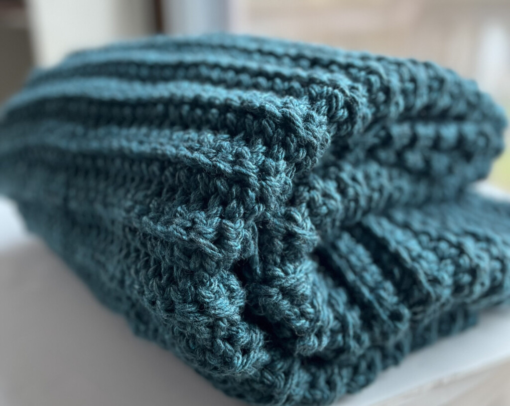 How To Crochet A Blanket For Beginners - Crochet Blanket Pattern For Beginners