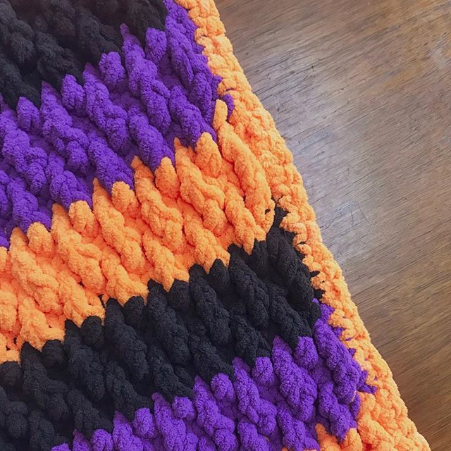 How To Make The Alpine Stitch Blanket Crochet Halloween Crochet  - Halloween Crochet Blanket Pattern