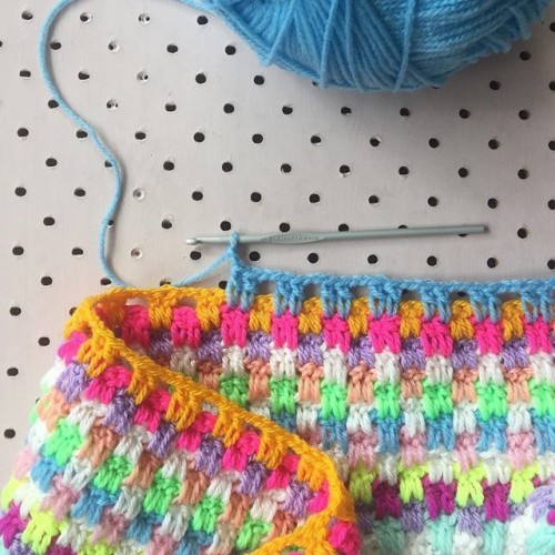 Snuggle Stitch Blanket Free Pattern Tutorial Beautiful Skills  - Snuggle Stitch Crochet Blanket Pattern