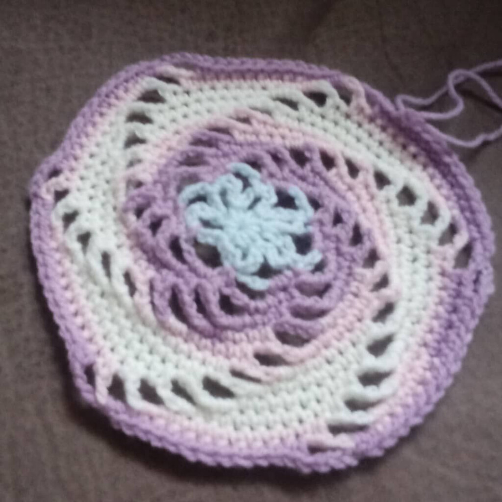 Starting A Nautilus Blanket crochet crochetersofinstagram  - Nautilus Blanket Crochet Pattern Free