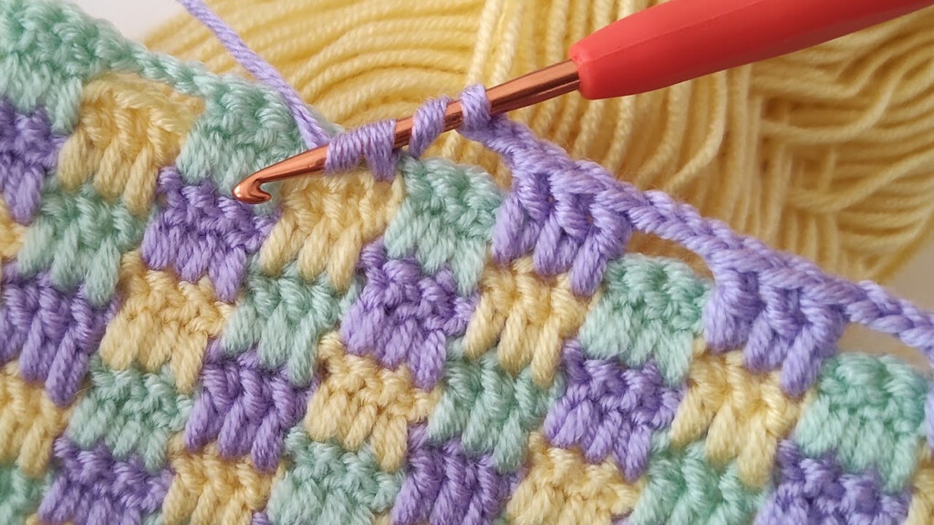 Super Easy 3 Color Crochet Blanket Pattern For Beginners Daily Crochet - 3 Color Crochet Blanket Patterns