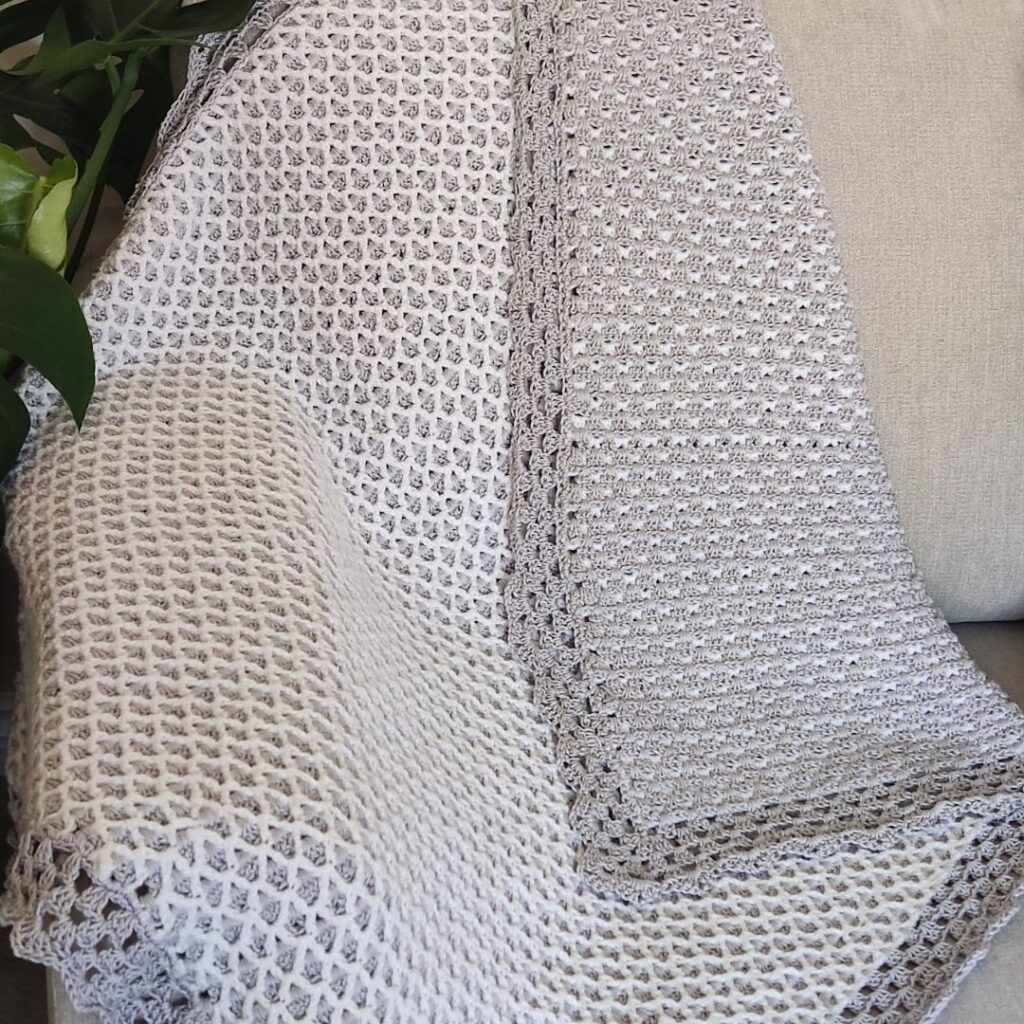 Two sided Crochet Blanket Pattern Fosbas Designs - Cocomelon Crochet Blanket Pattern Free